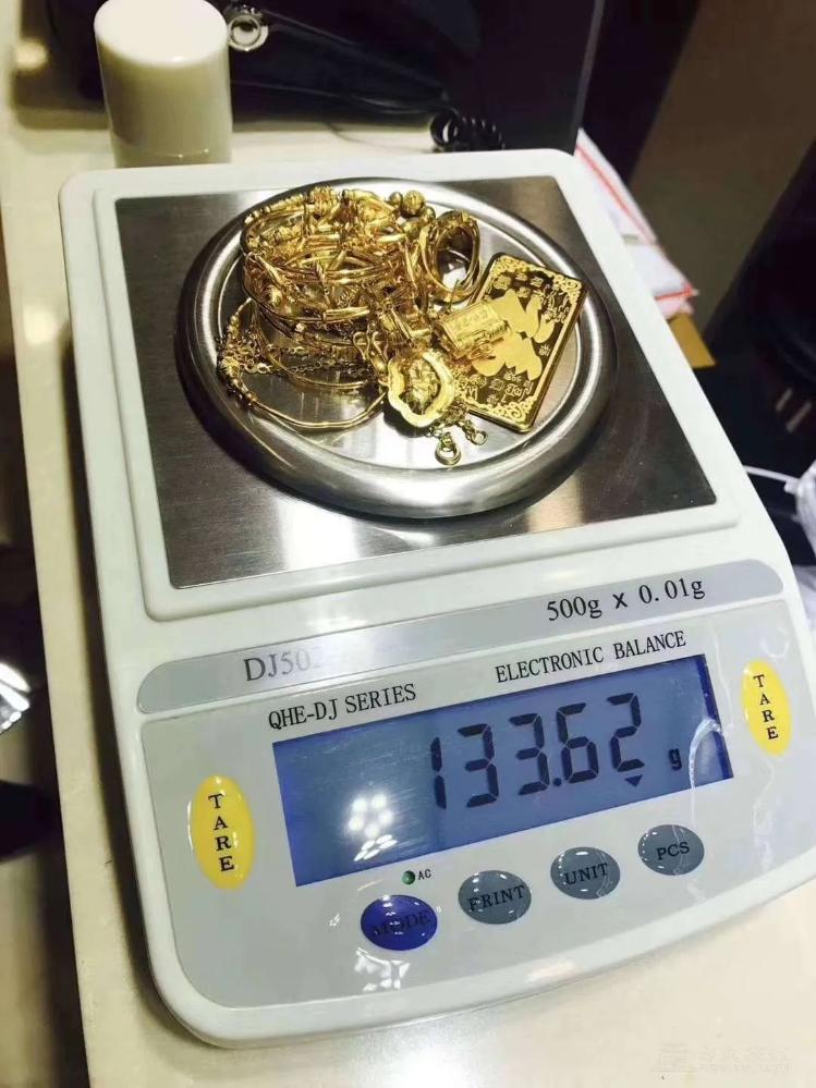 典當行收黃金的價格利息_銀行品牌金條回購政策_黃金回購渠道價格比較